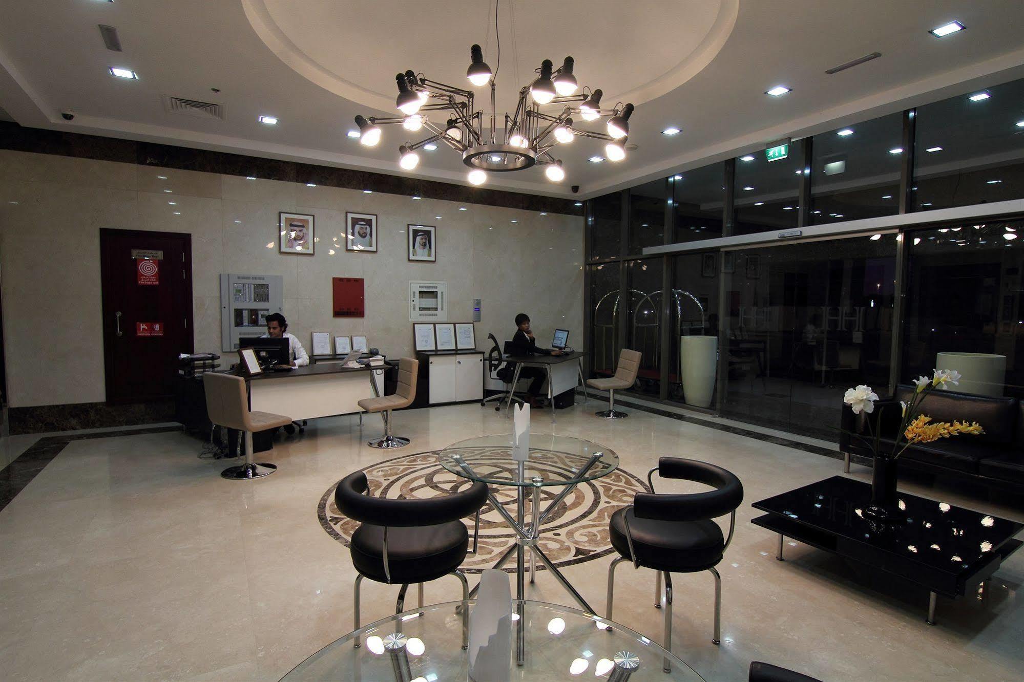 Home To Home Apartments Дубай Экстерьер фото